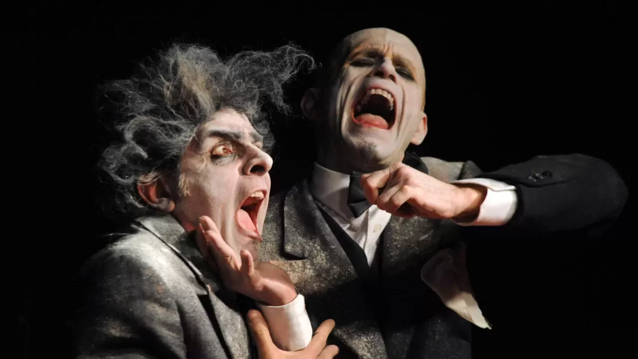 ATTENTO, SI SCIVOLA! Featured Image