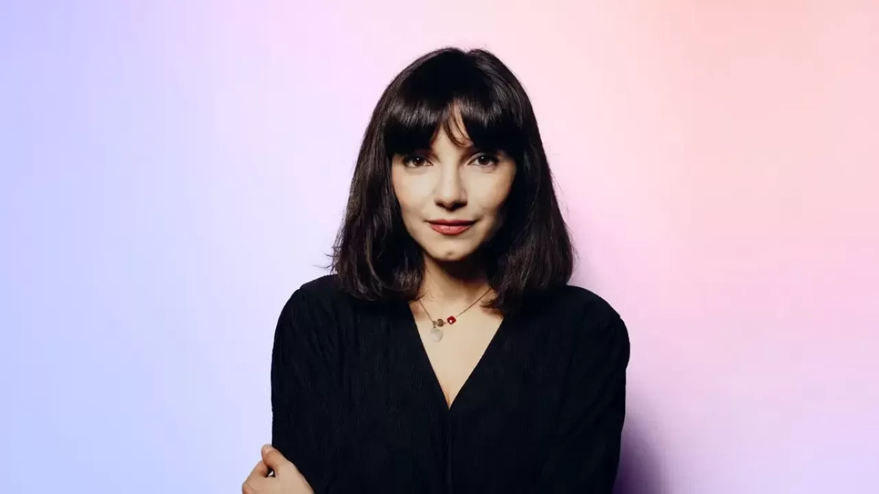 COSÌ VICINI, COSÌ LONTANI. FAMIGLIA, POLITICA E RELAZIONI UMANE Featured Image